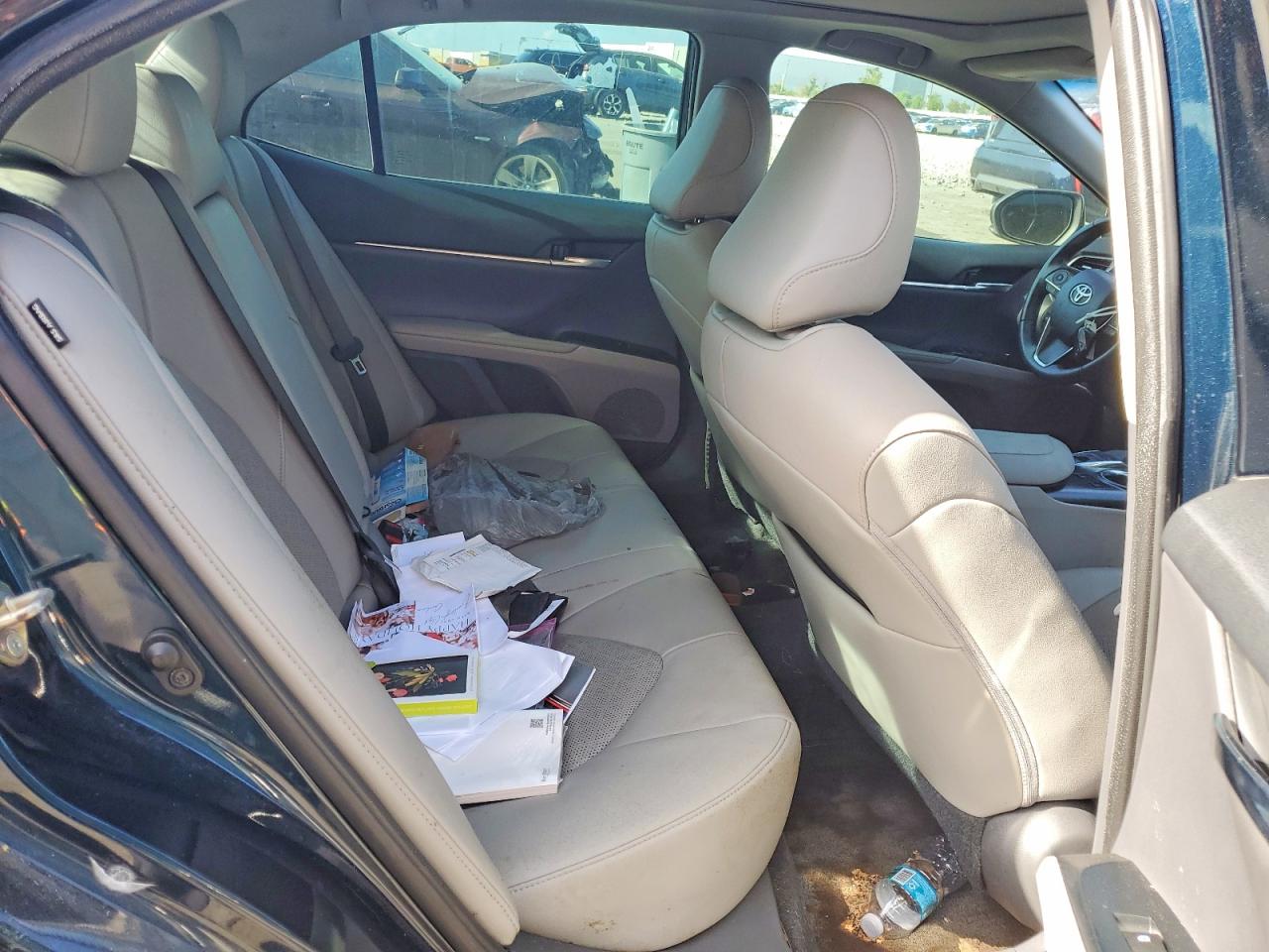 2020 TOYOTA CAMRY XSE photo 28