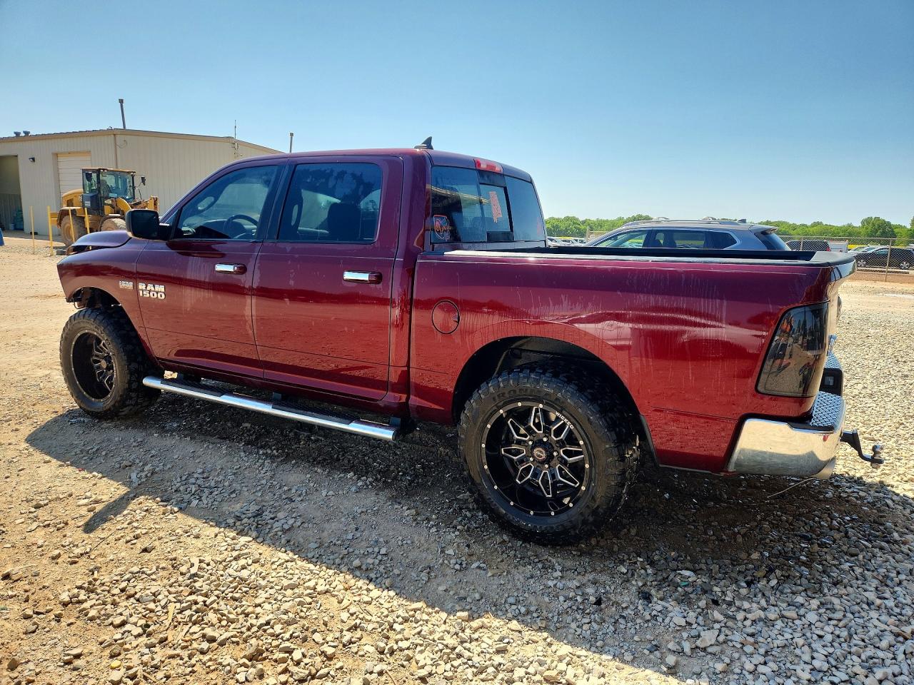 2016 RAM 1500 SLT photo 4