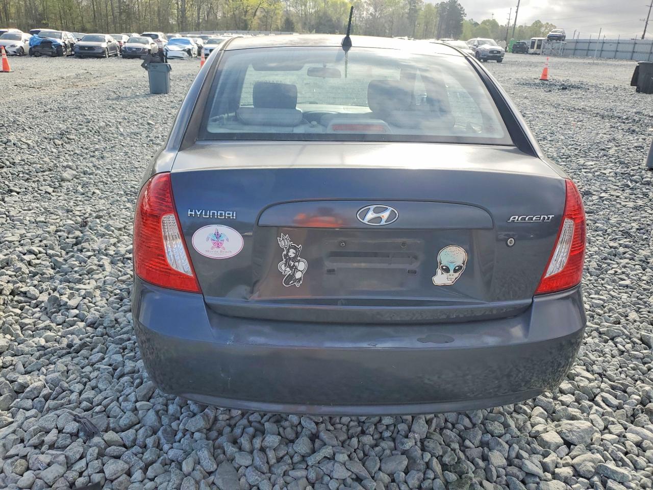 2009 HYUNDAI ACCENT GLS photo 16