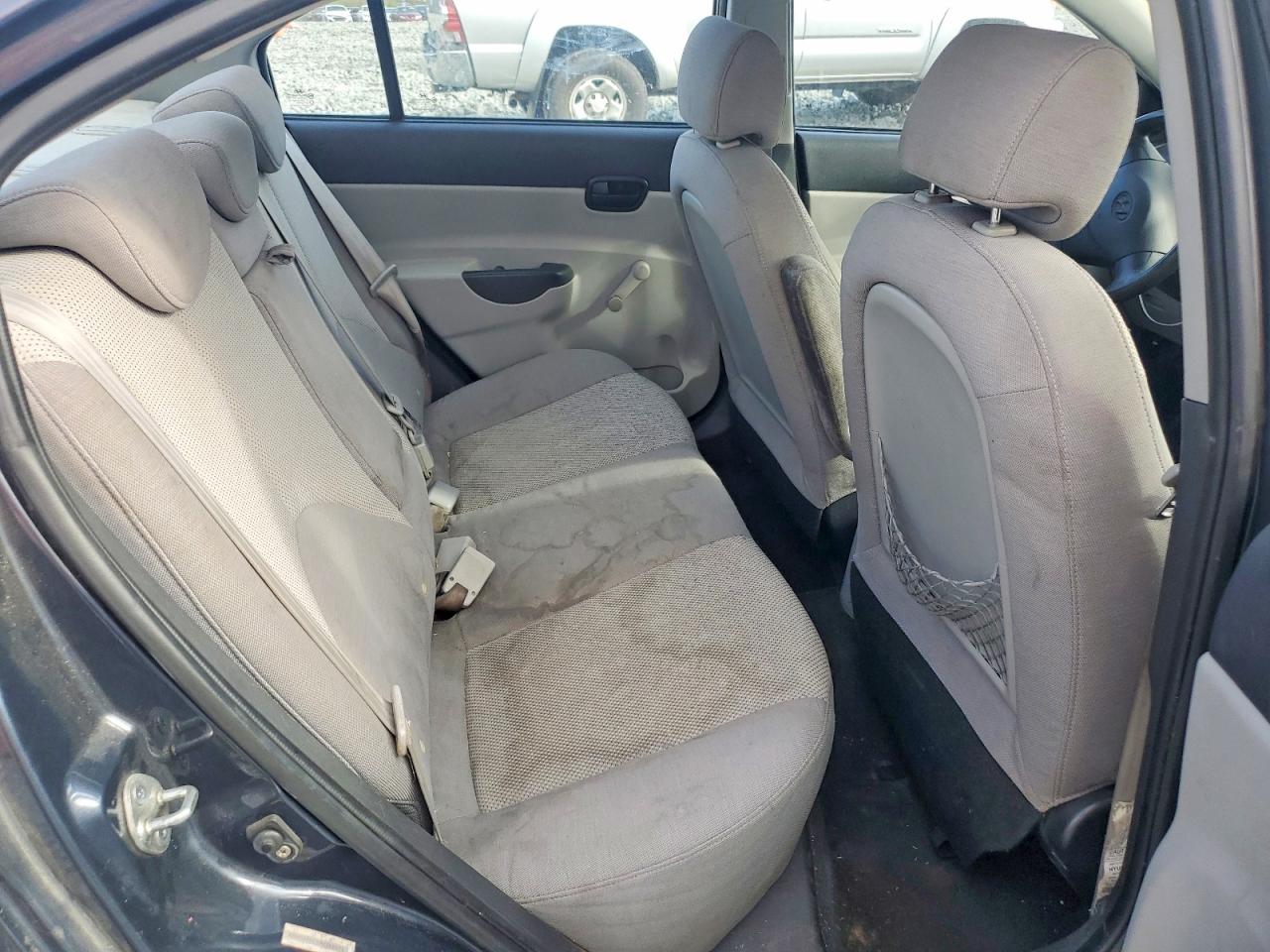 2009 HYUNDAI ACCENT GLS photo 28