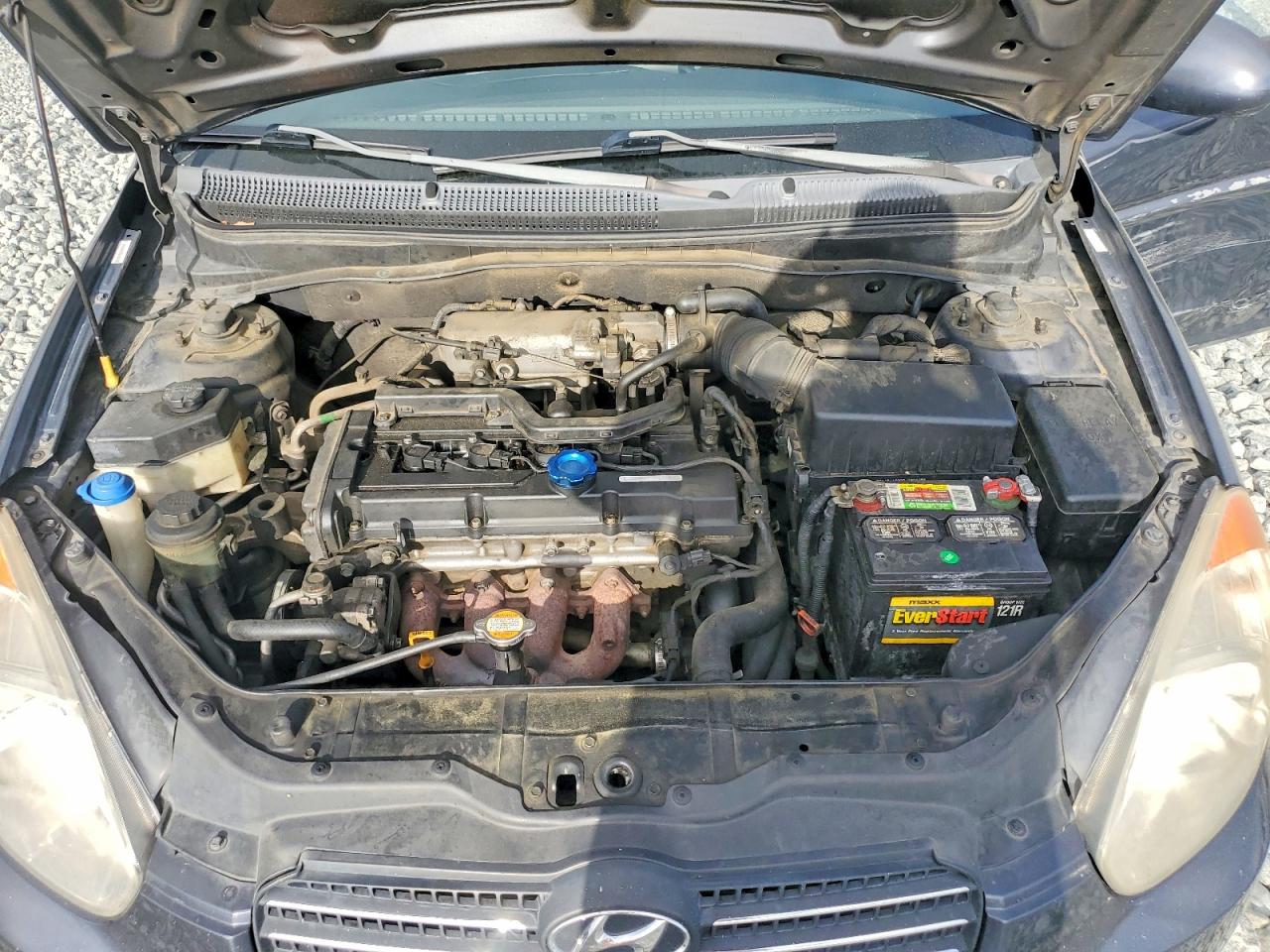 2009 HYUNDAI ACCENT GLS photo 31