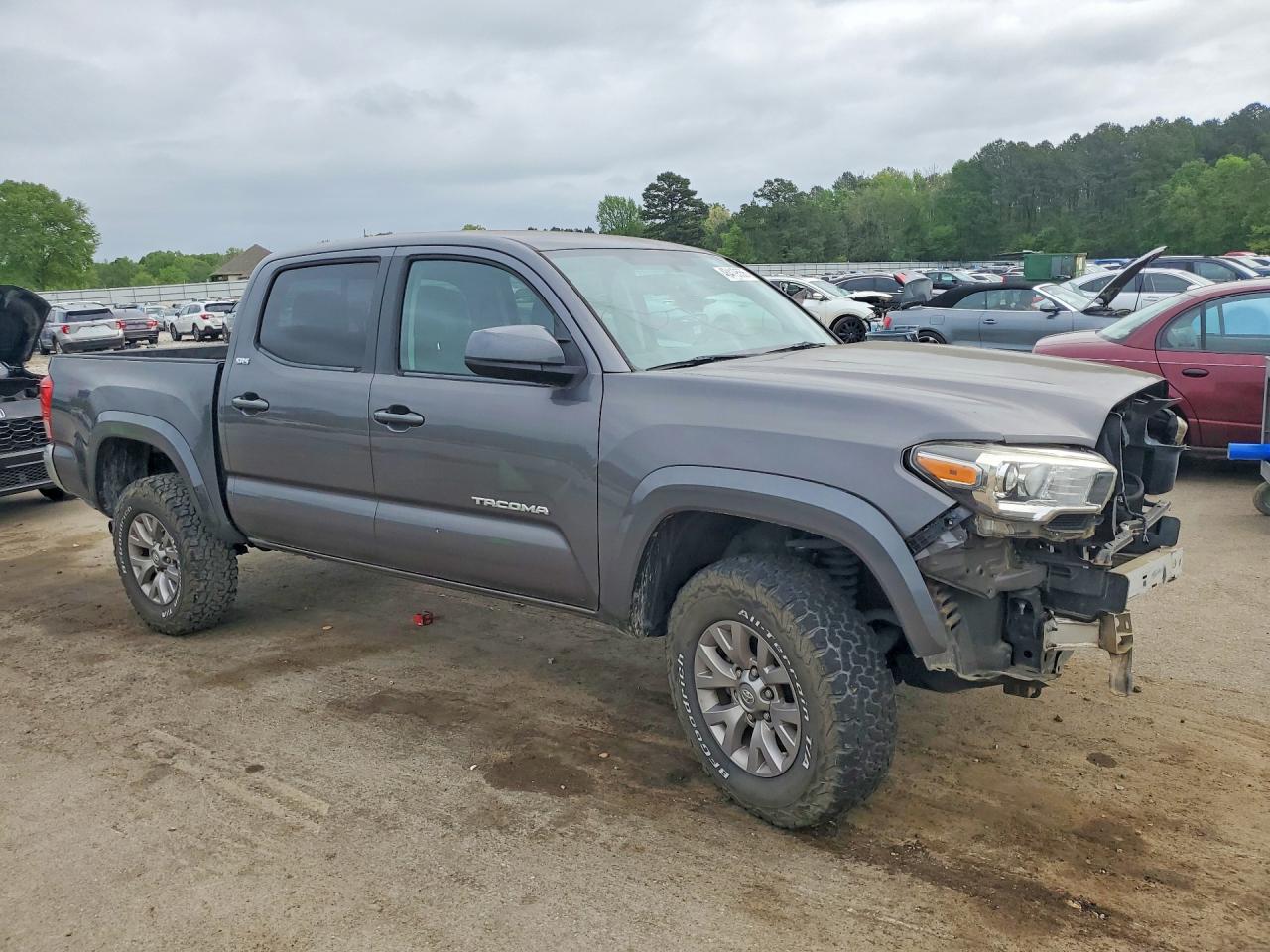 2017 TOYOTA TACOMA SR5 V6 photo 7