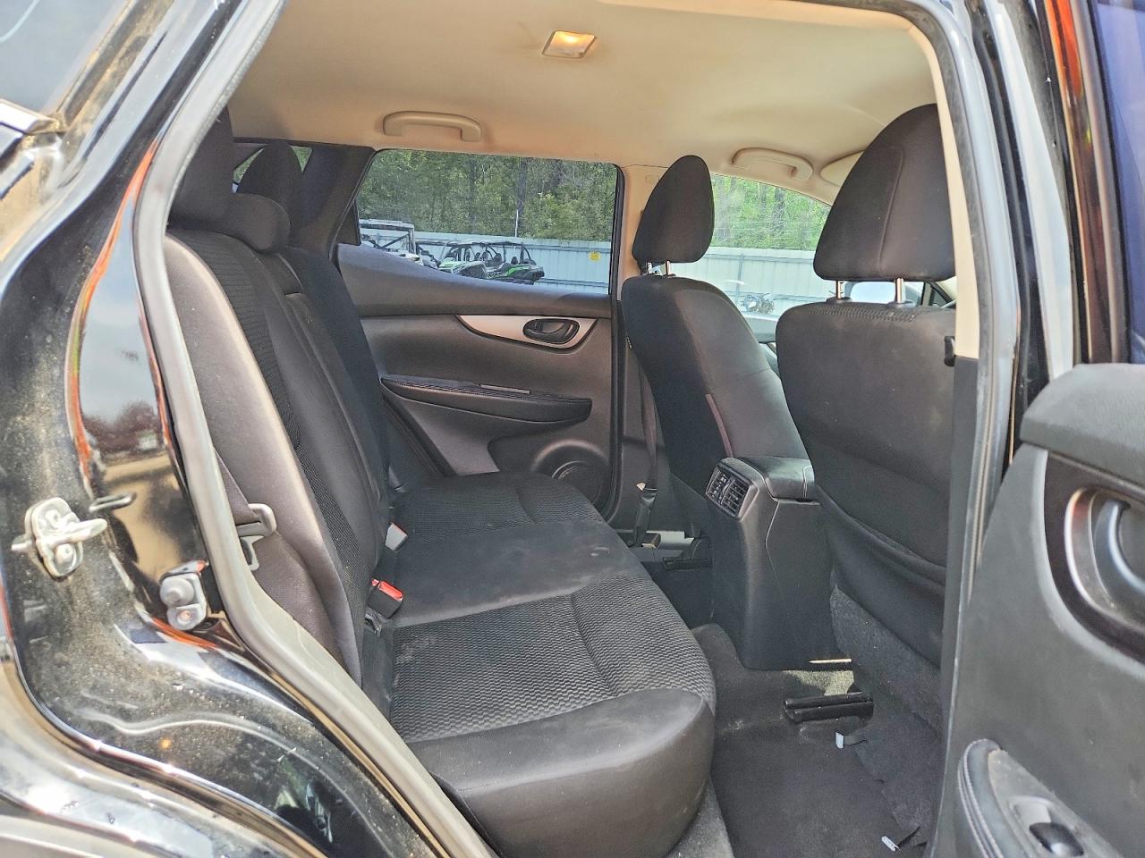 2019 NISSAN ROGUE SPORT S photo 11