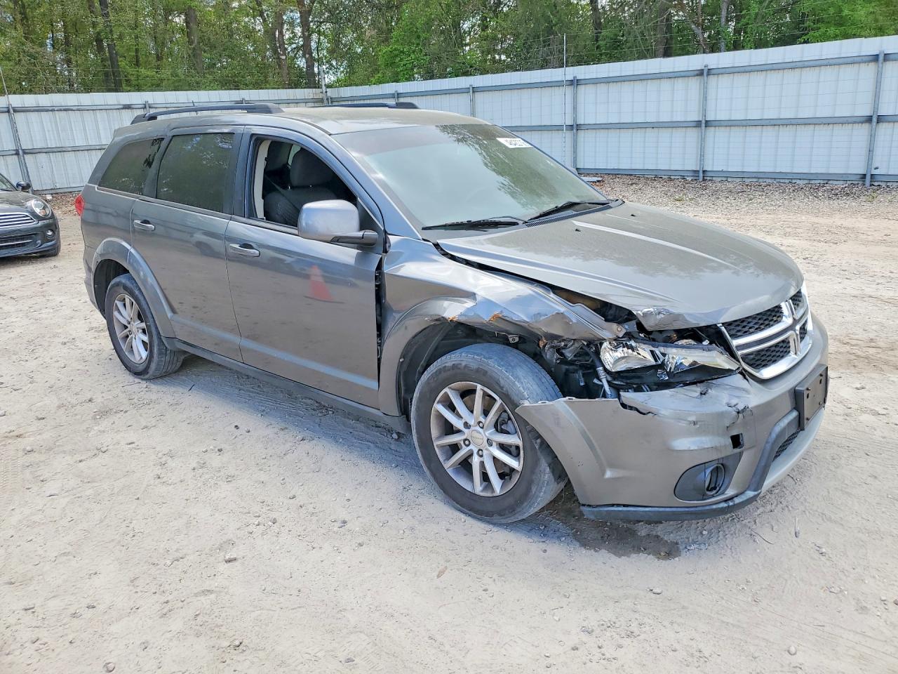 2013 DODGE JOURNEY SXT photo 4