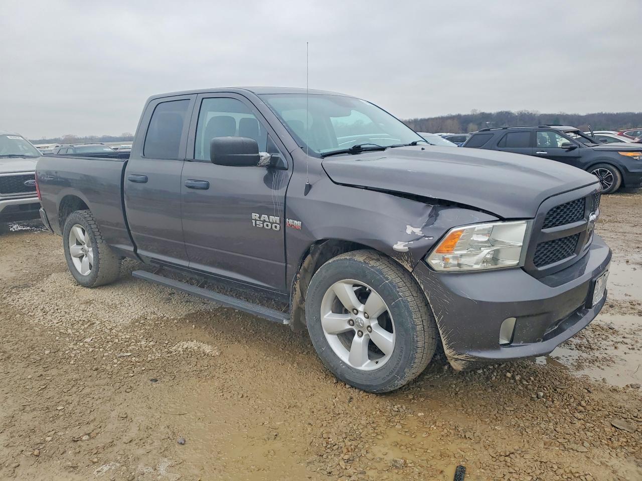 2014 RAM 1500 ST photo 7