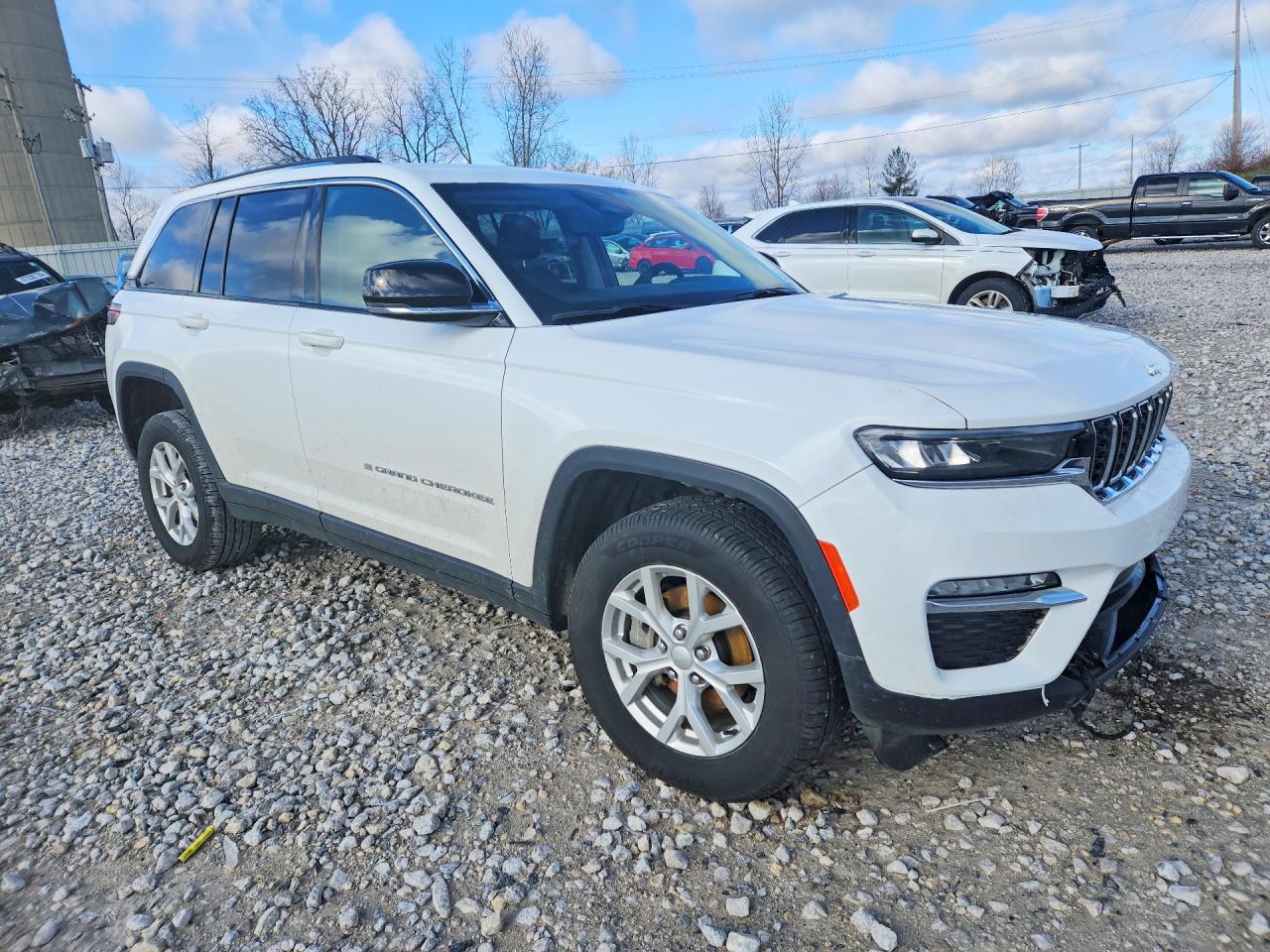 2023 JEEP GRAND CHEROKEE LIMITED photo 4