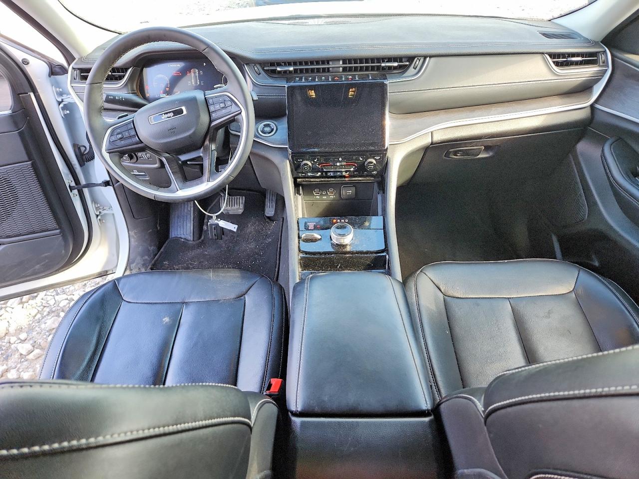 2023 JEEP GRAND CHEROKEE LIMITED photo 8