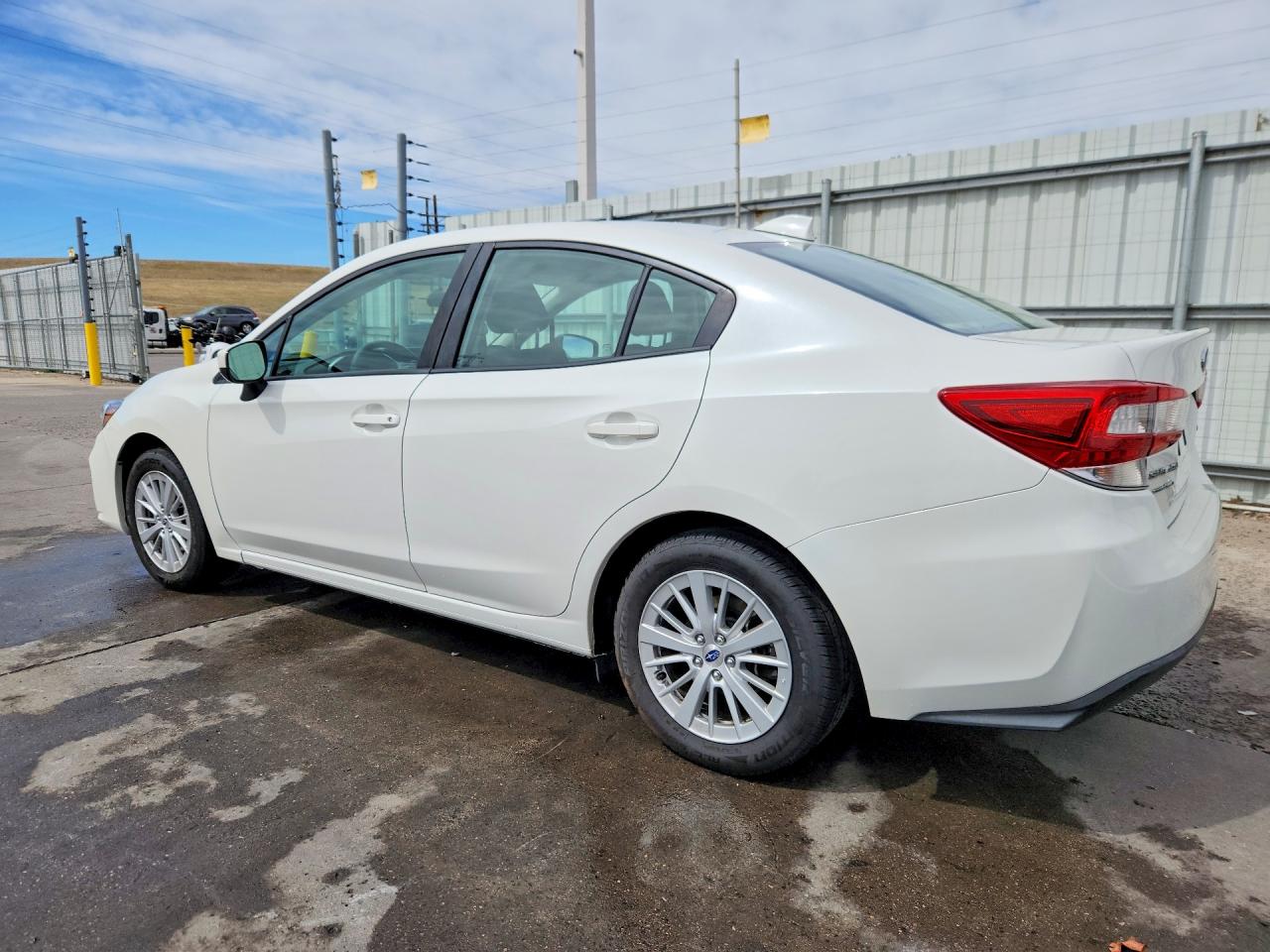 2017 SUBARU IMPREZA PREMIUM photo 2