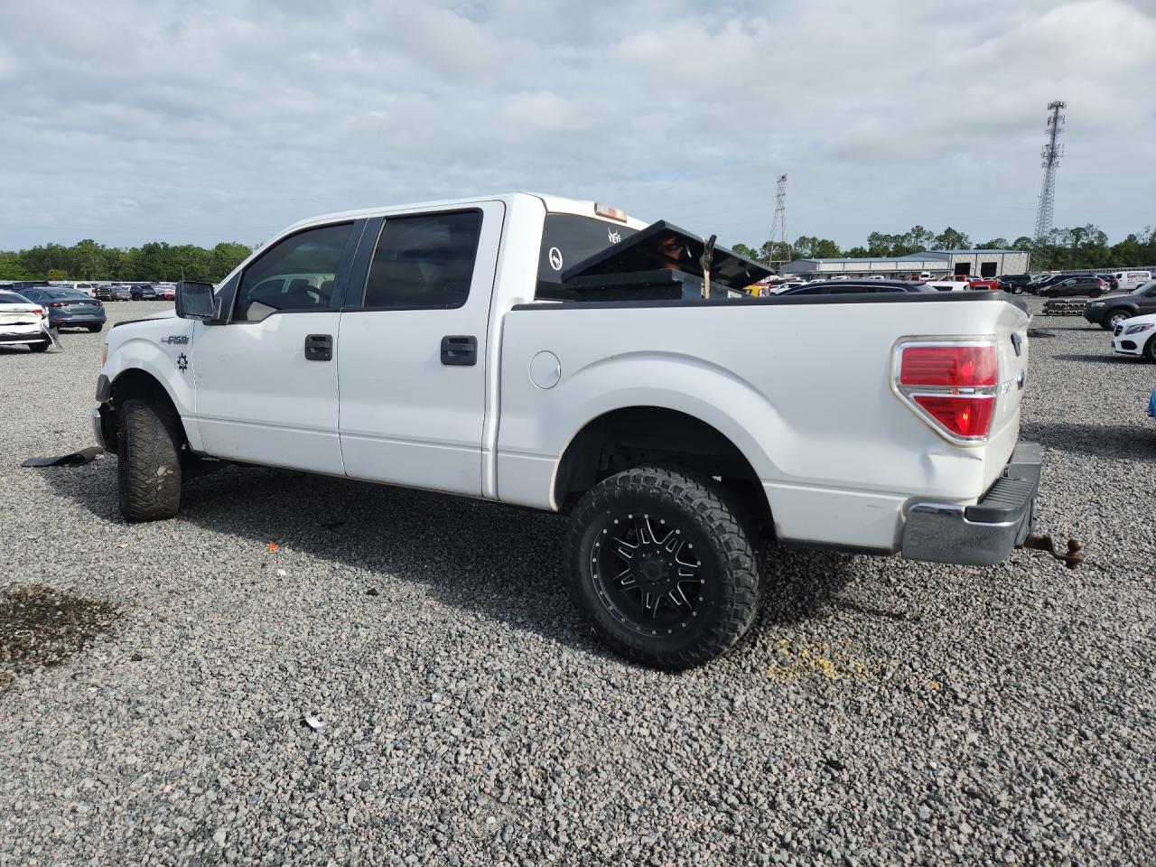 2014 FORD F150 SUPERCREW photo 4