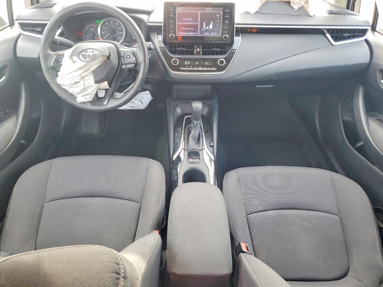 2020 TOYOTA COROLLA LE photo 22