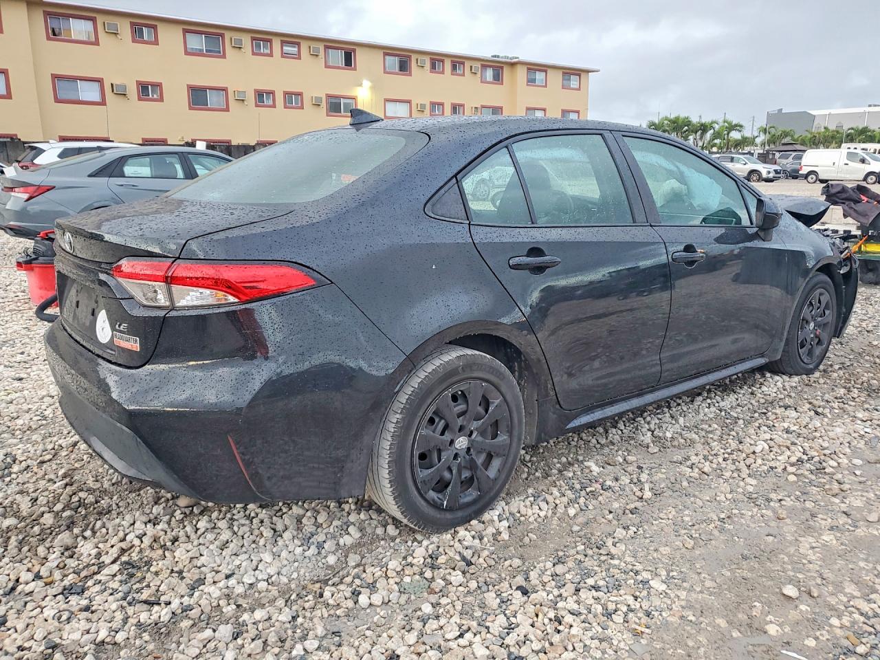 2020 TOYOTA COROLLA LE photo 7