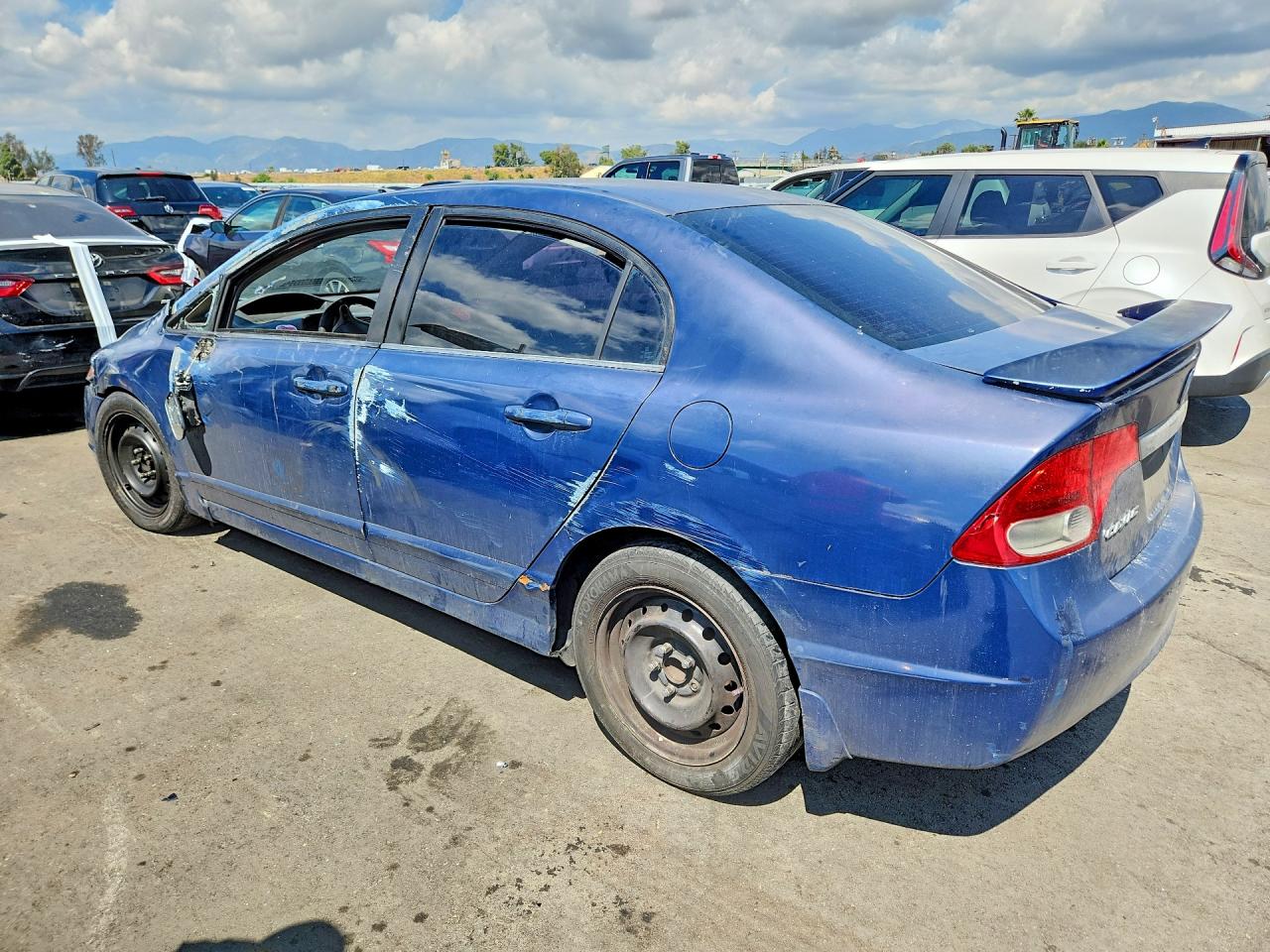 2010 HONDA CIVIC LX photo 2