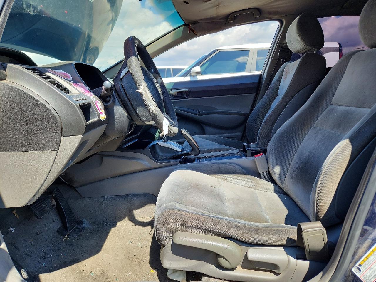 2010 HONDA CIVIC LX photo 7