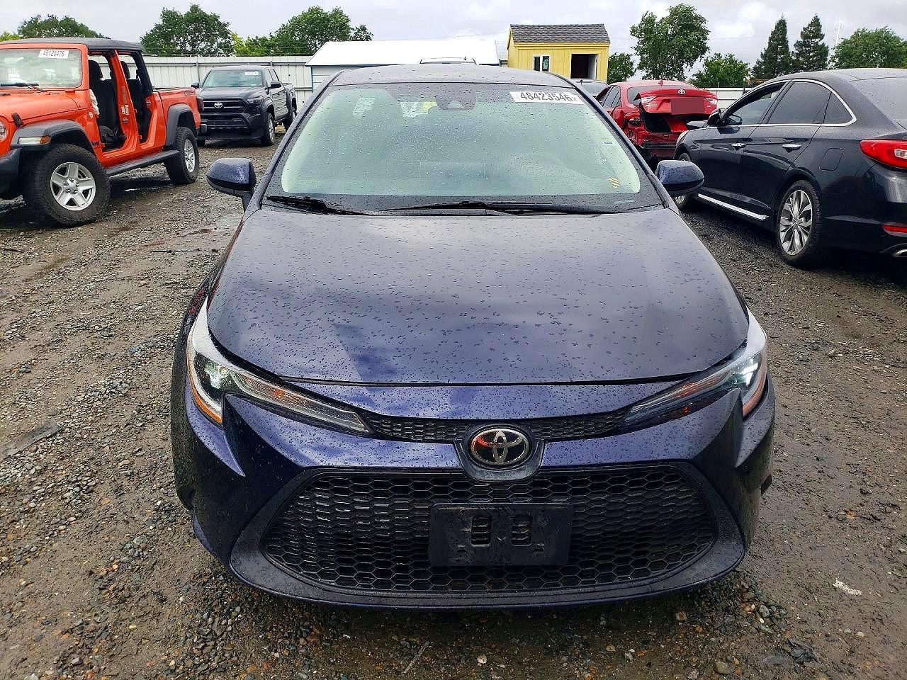 2021 TOYOTA COROLLA LE photo 5