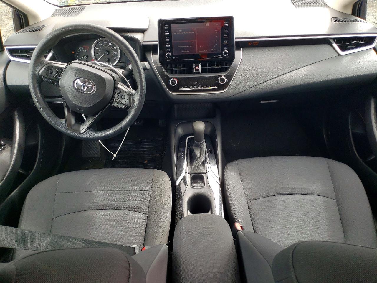 2021 TOYOTA COROLLA LE photo 8
