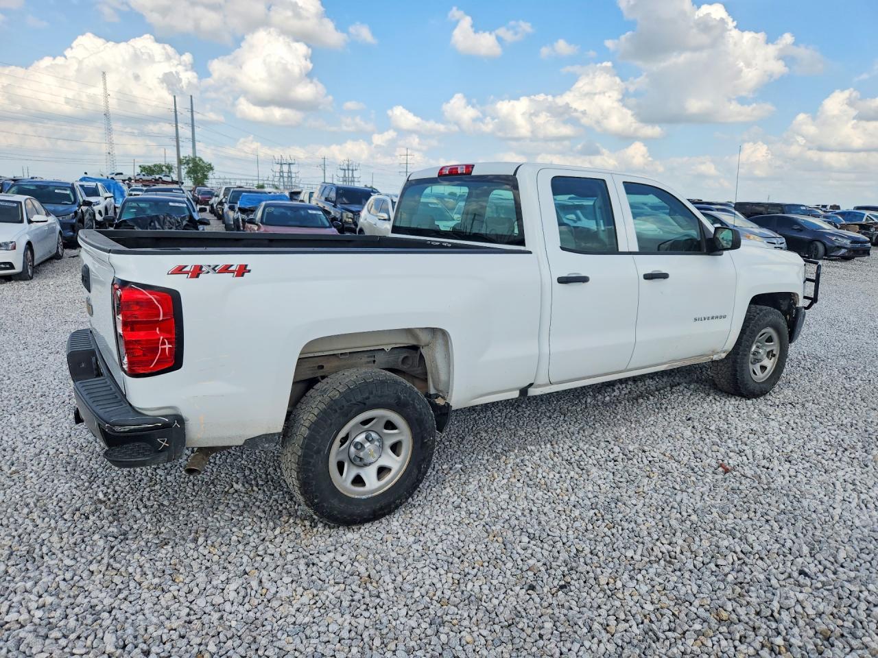 2018 CHEVROLET SILVERADO K1500 photo 7