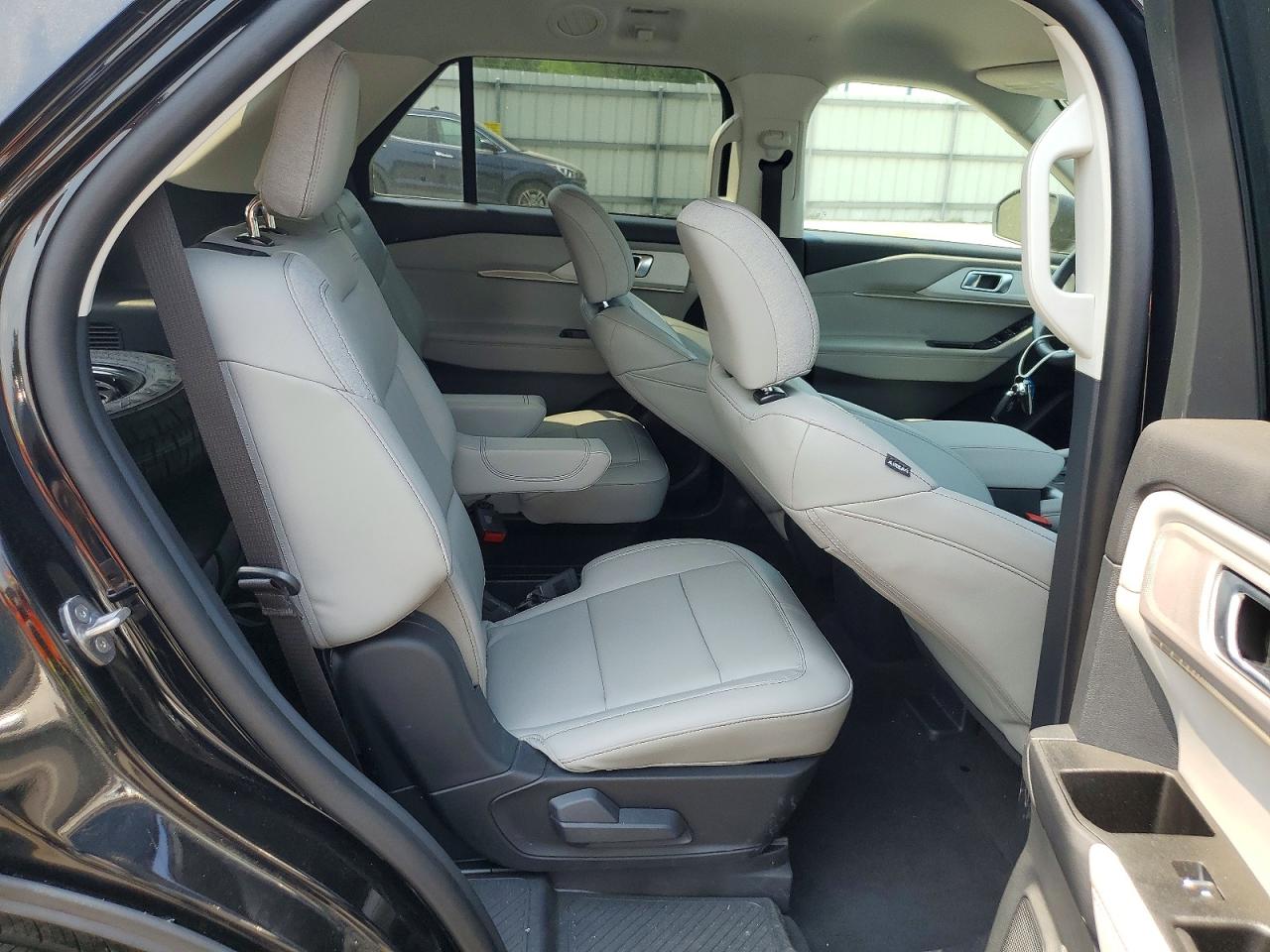 2025 FORD EXPLORER ACTIVE photo 21