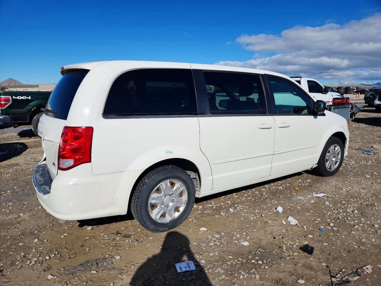 2012 DODGE GRAND CARAVAN SE photo 3