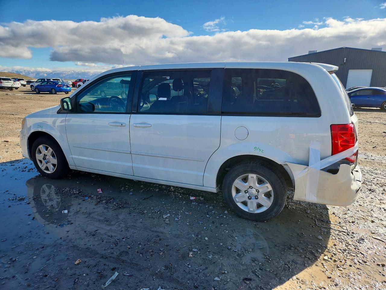 2012 DODGE GRAND CARAVAN SE photo 2