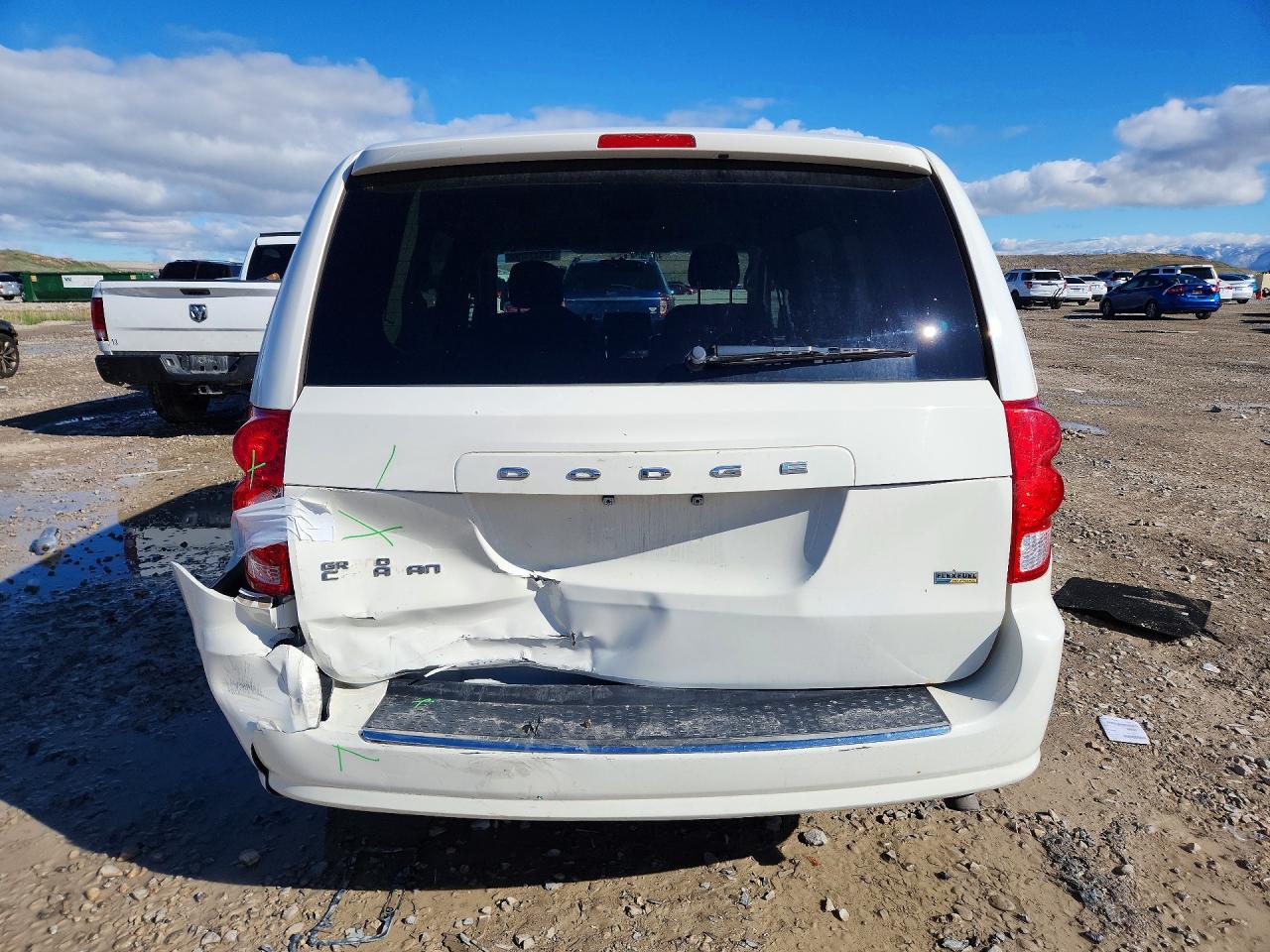 2012 DODGE GRAND CARAVAN SE photo 6