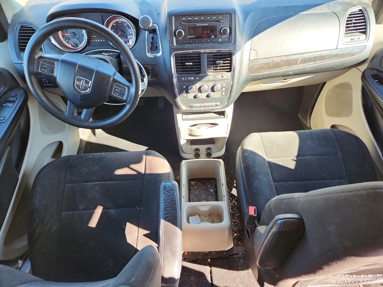 2012 DODGE GRAND CARAVAN SE photo 8