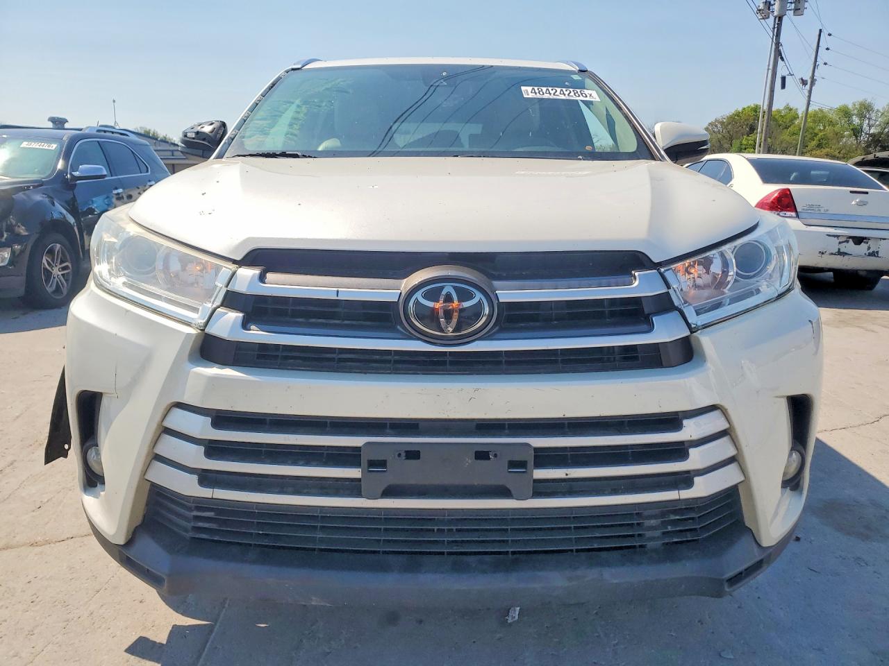 2019 TOYOTA HIGHLANDER photo 13