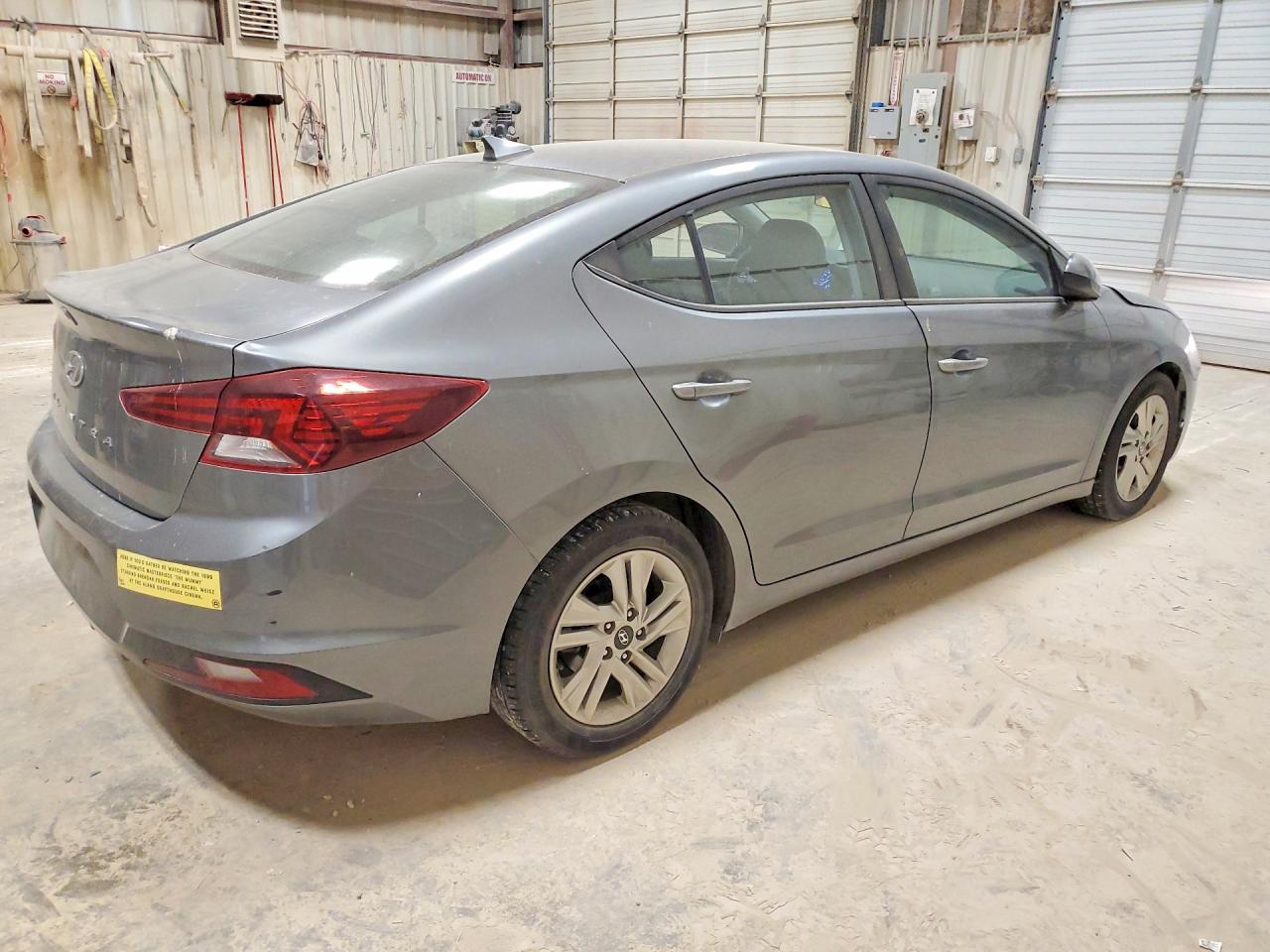 2019 HYUNDAI ELANTRA SEL photo 3