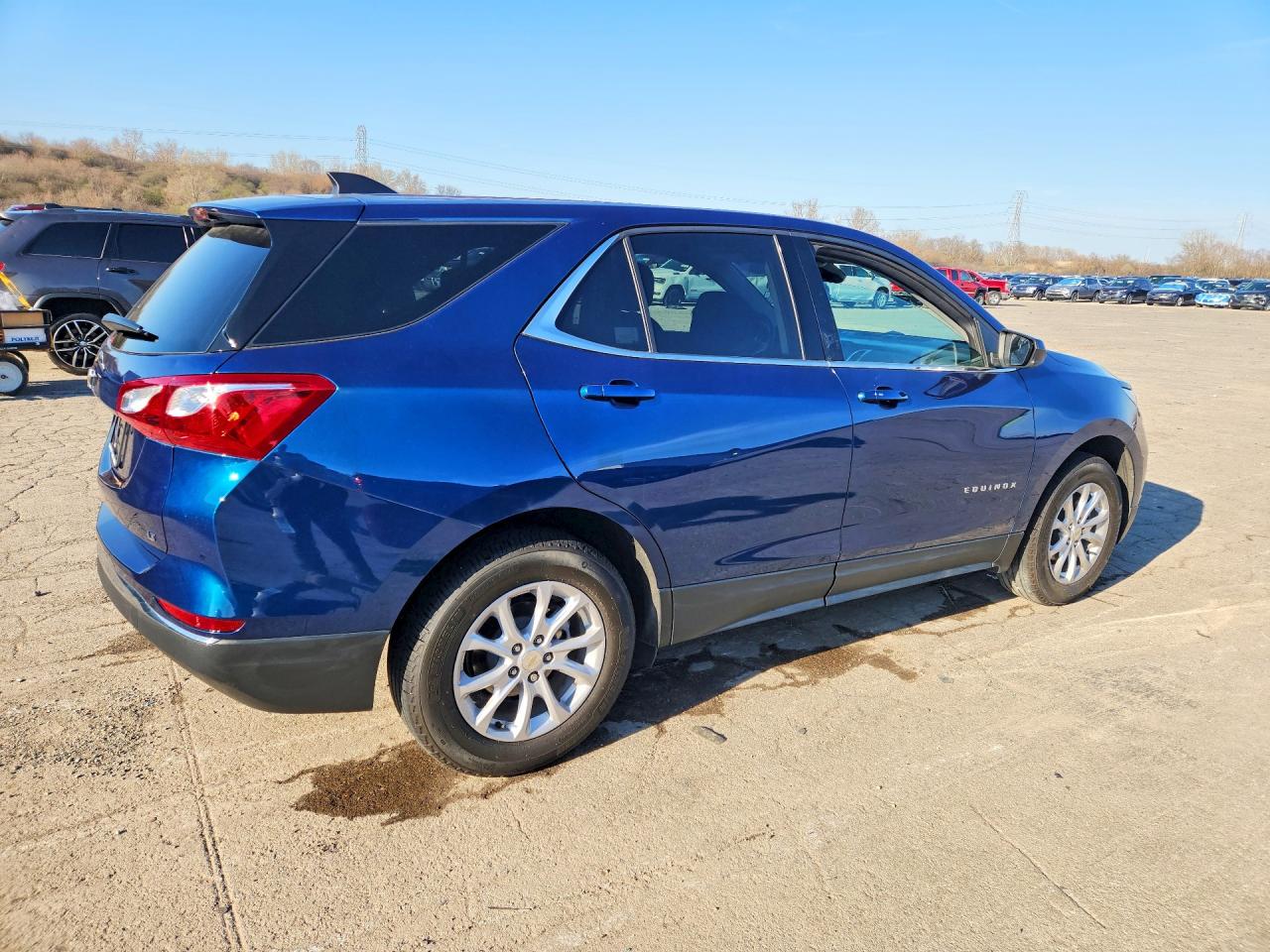 2020 CHEVROLET EQUINOX LT photo 3