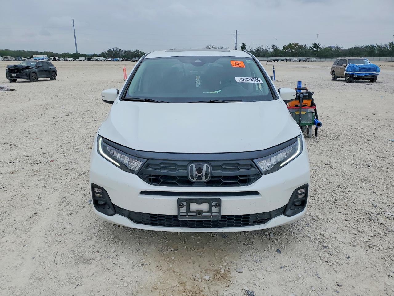 2025 HONDA ODYSSEY TOURING photo 13