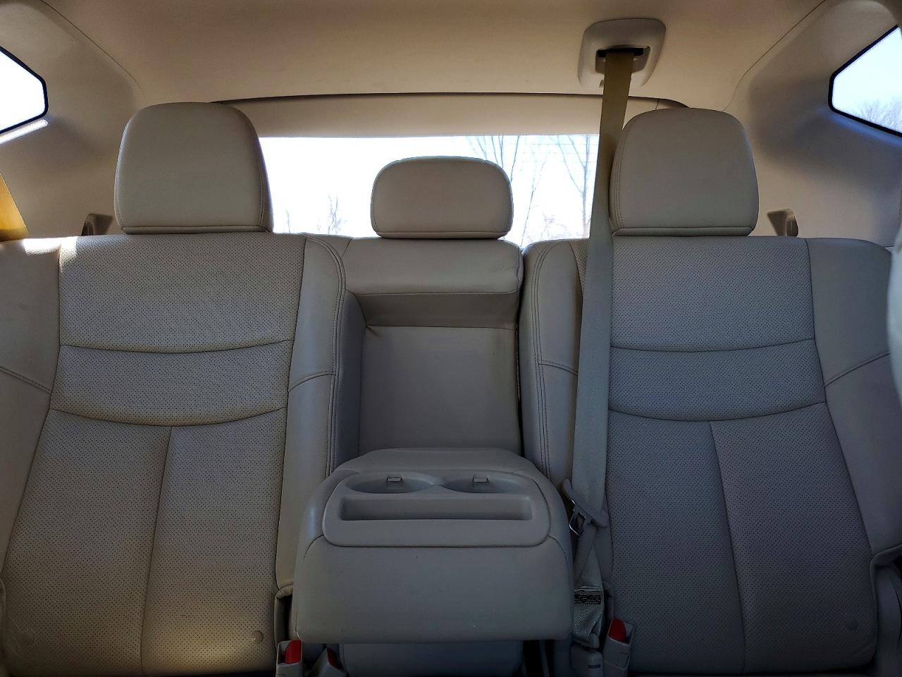 2015 NISSAN MURANO S photo 28