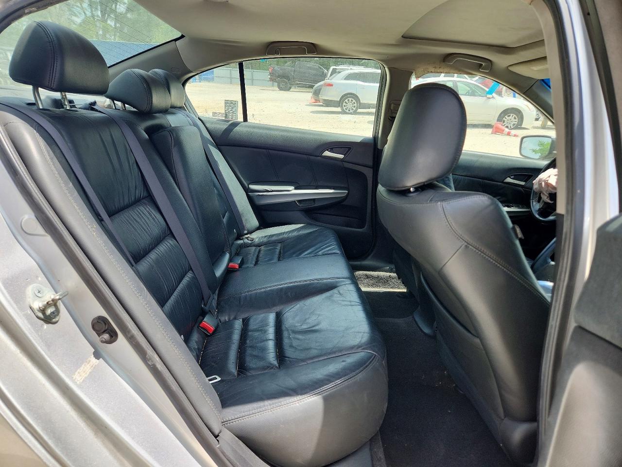 2009 HONDA ACCORD EXL photo 28
