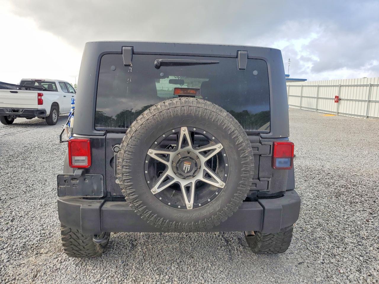 2016 JEEP WRANGLER UNLIMITED SPORT photo 11
