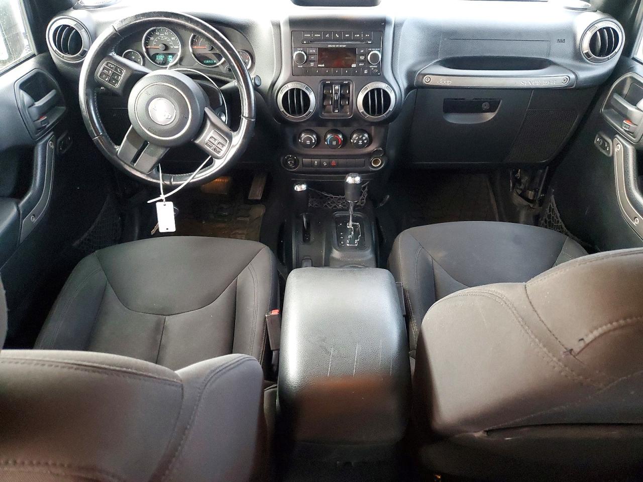 2016 JEEP WRANGLER UNLIMITED SPORT photo 15