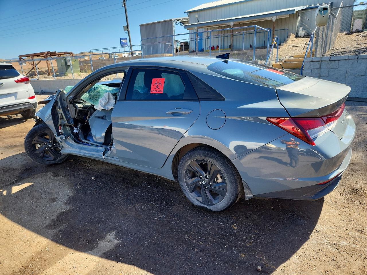 2022 HYUNDAI ELANTRA SEL photo 3