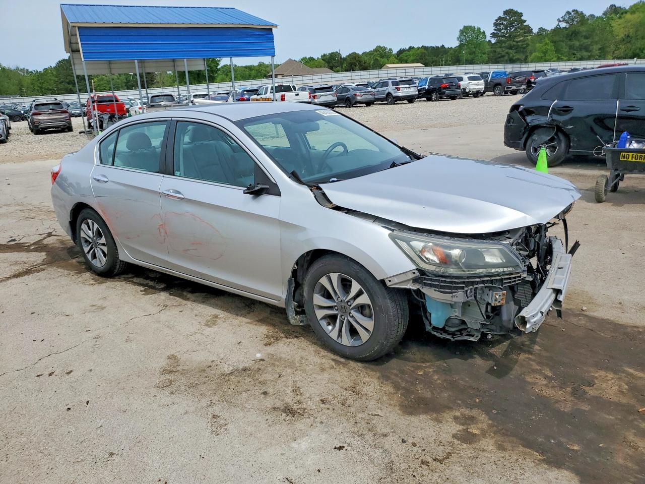 2015 HONDA ACCORD LX photo 7