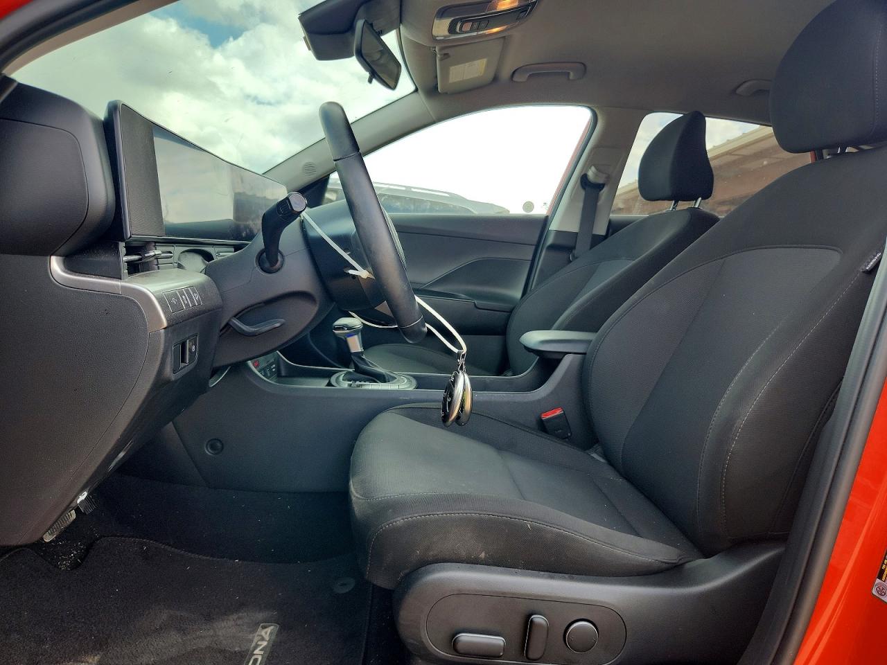 2024 HYUNDAI KONA SEL photo 19