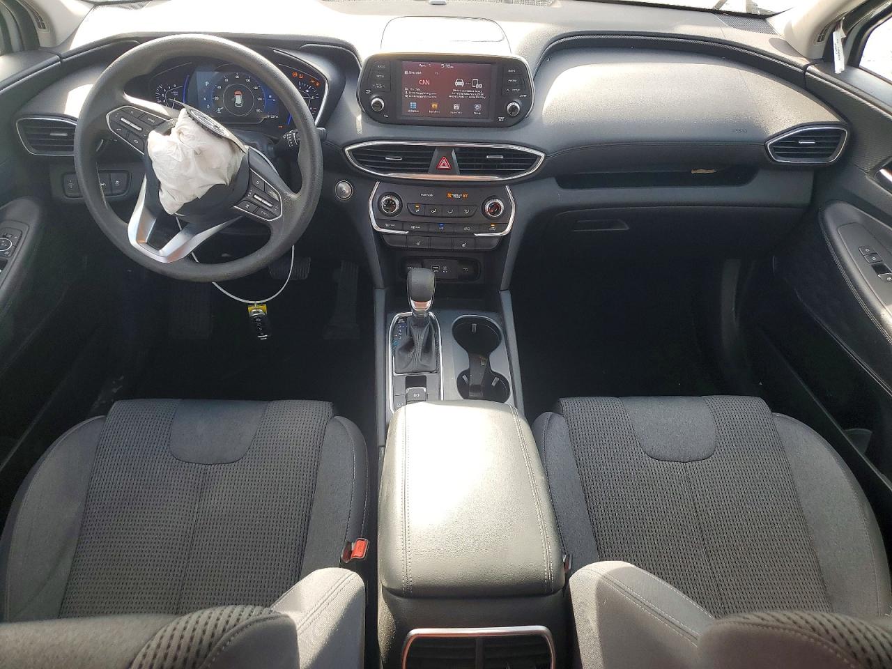 2019 HYUNDAI SANTA FE SEL 2.4L photo 8