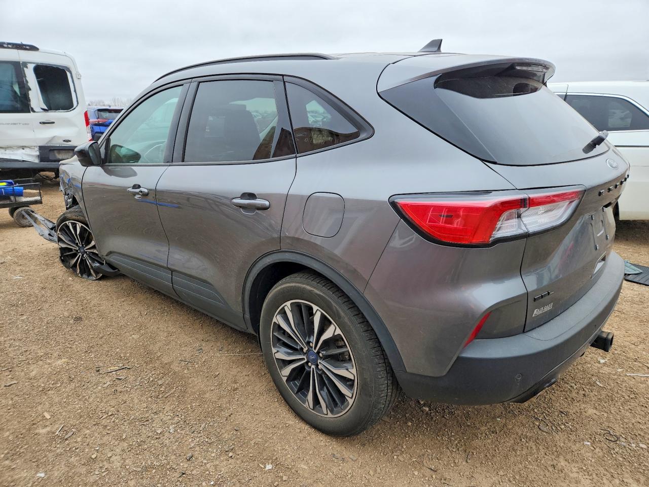 2022 FORD ESCAPE SEL photo 4