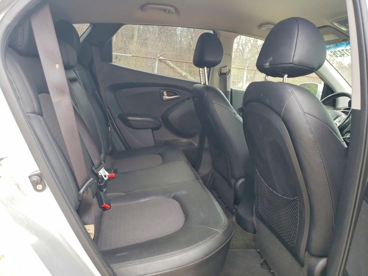 2012 HYUNDAI TUCSON GLS photo 11