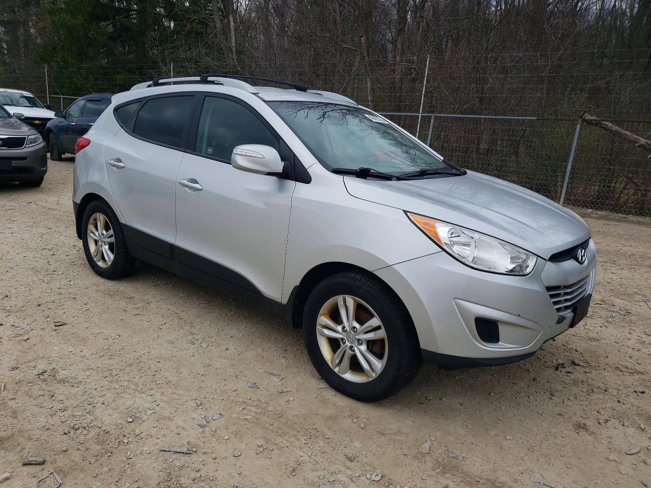 2012 HYUNDAI TUCSON GLS photo 4