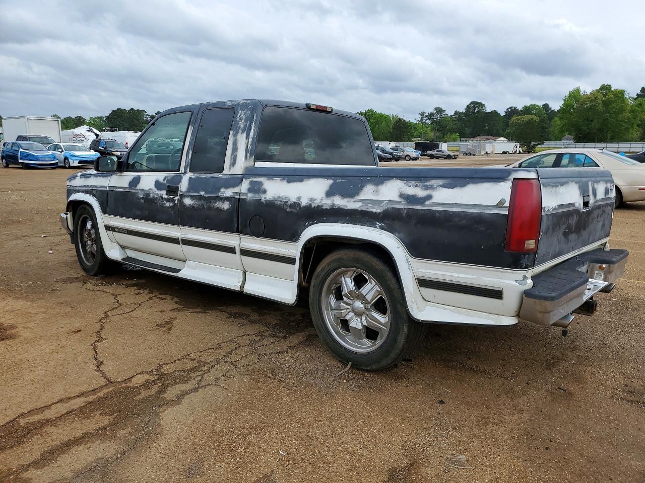 1997 CHEVROLET GMT-400 C1500 photo 3