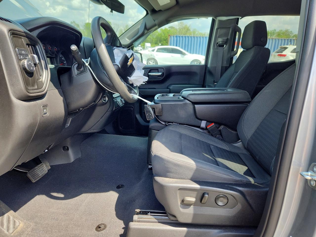 2023 CHEVROLET SILVERADO C1500 CUSTOM photo 13