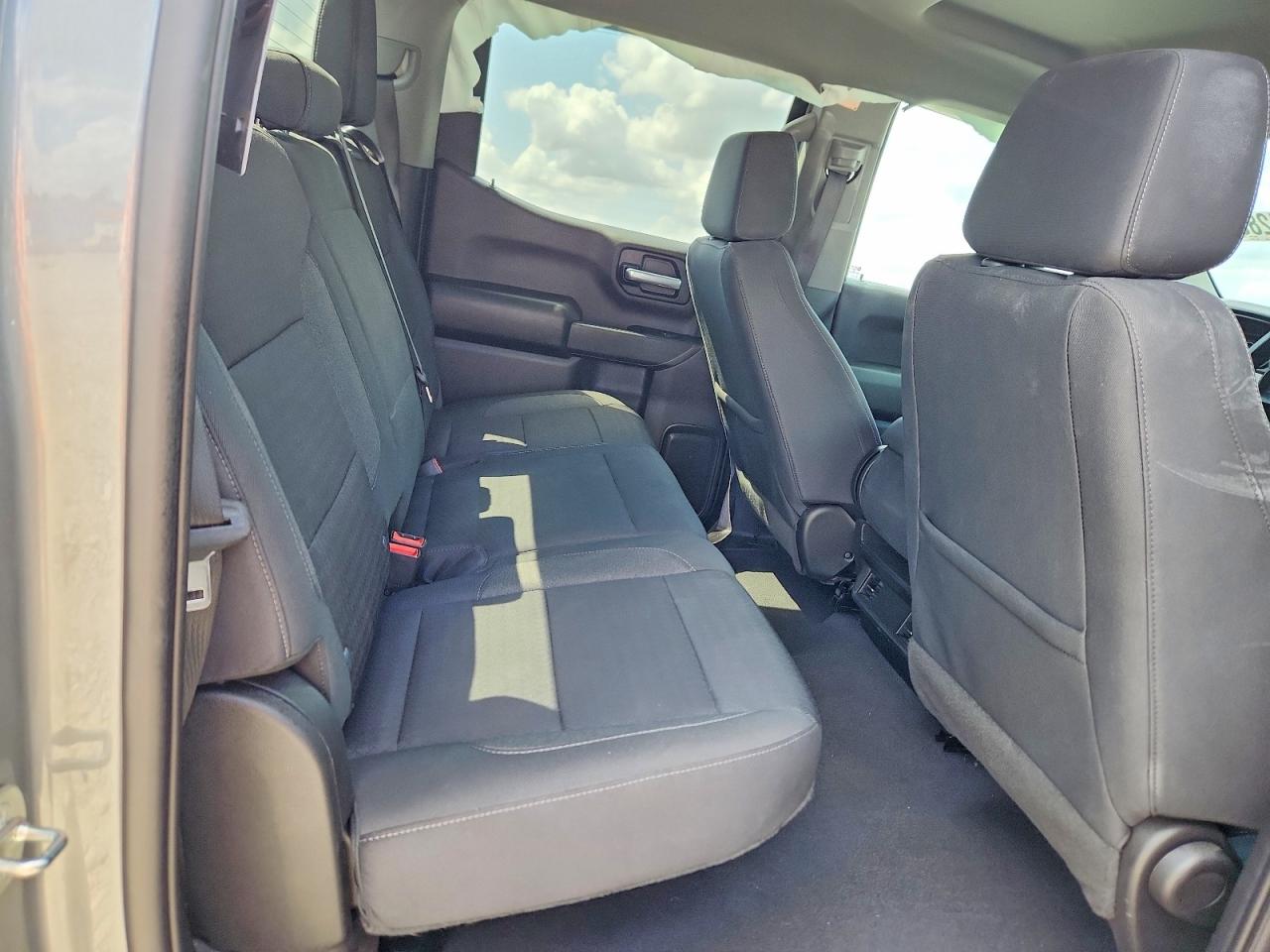 2023 CHEVROLET SILVERADO C1500 CUSTOM photo 19