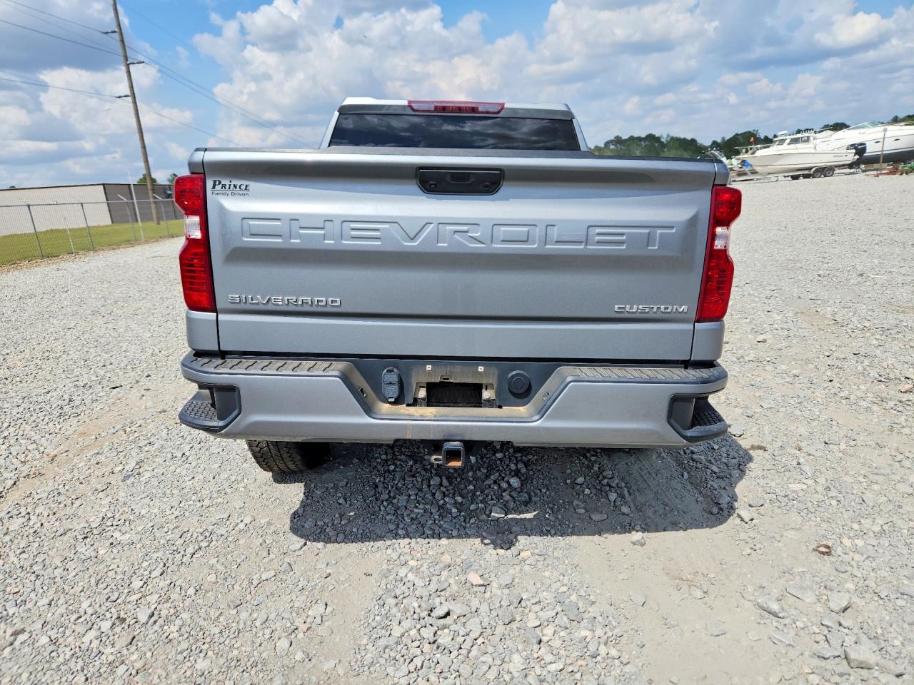 2023 CHEVROLET SILVERADO C1500 CUSTOM photo 11