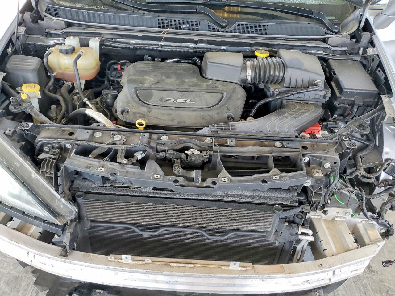 2019 CHRYSLER PACIFICA TOURING L photo 11