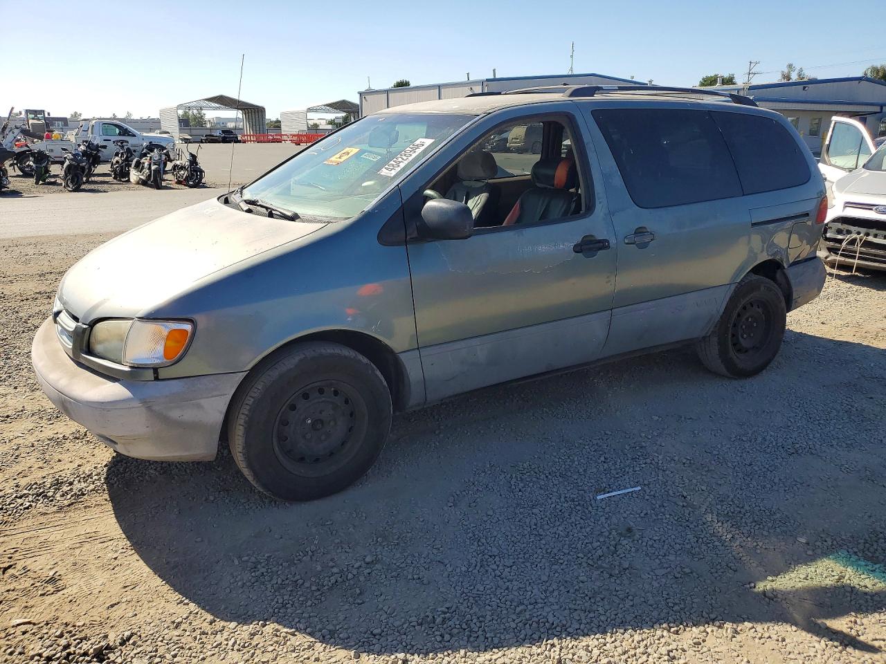1998 TOYOTA SIENNA
