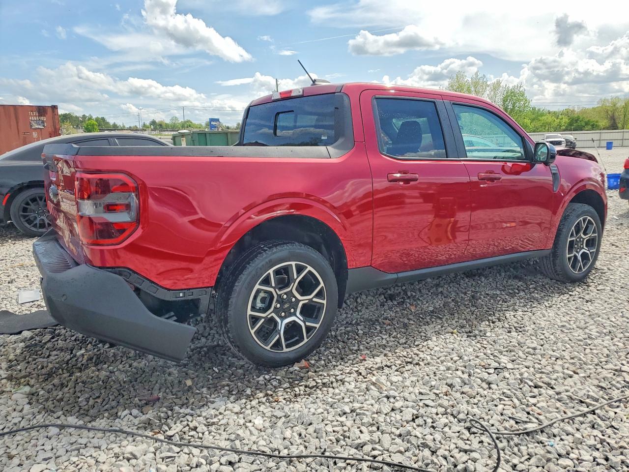 2025 FORD MAVERICK LARIAT photo 7