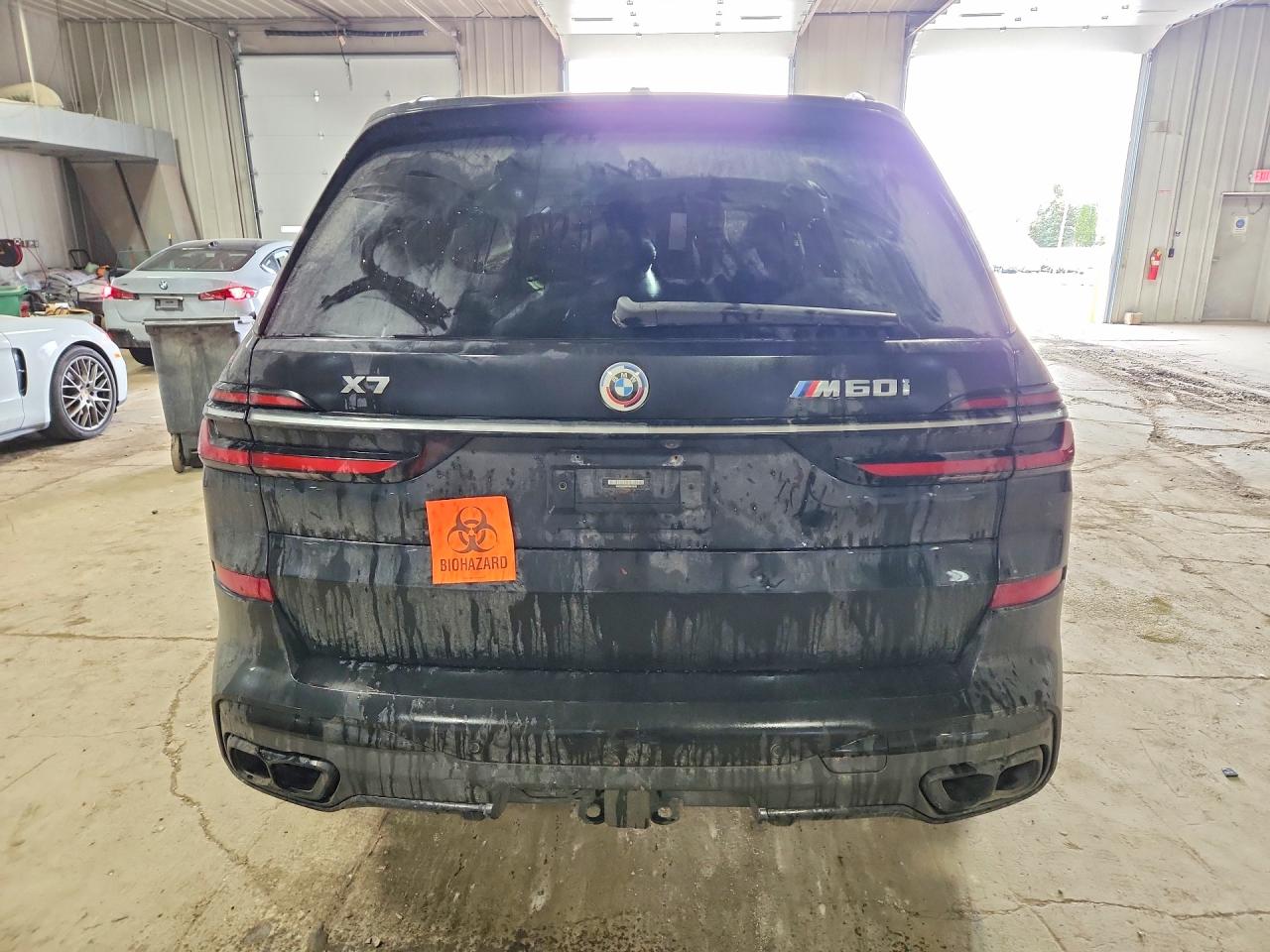 2023 BMW X7 photo 16