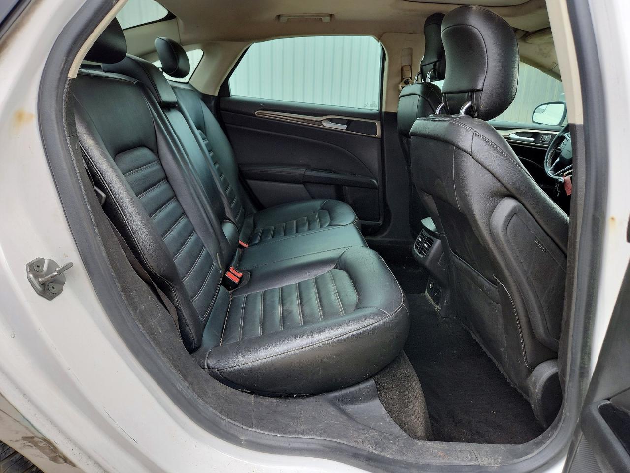 2015 FORD FUSION SE PHEV photo 19