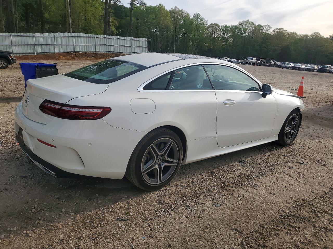 2021 MERCEDES-BENZ E 450 photo 3